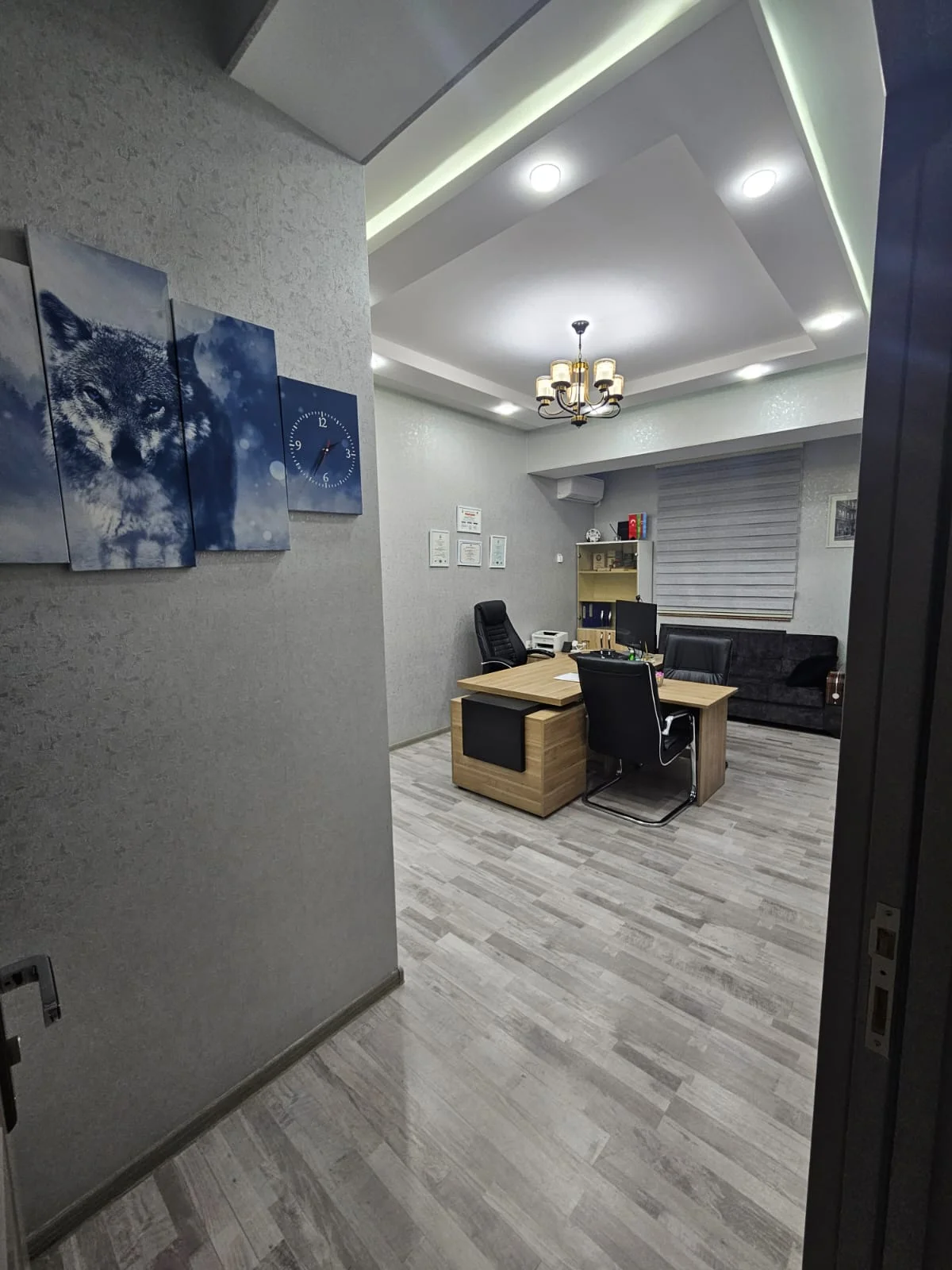 Kirayə 4 otaqlı Ofis 175 m² Nərimanov r.