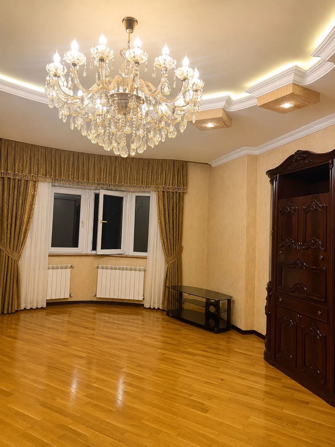 Kirayə 3 otaqlı Mənzil 142 m² Yasamal r.
