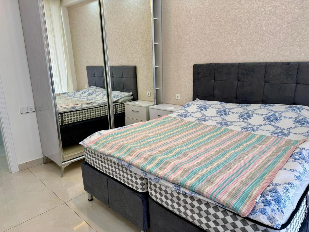 Kirayə 3 otaqlı Mənzil 107 m² Nərimanov r. – şəkil 4