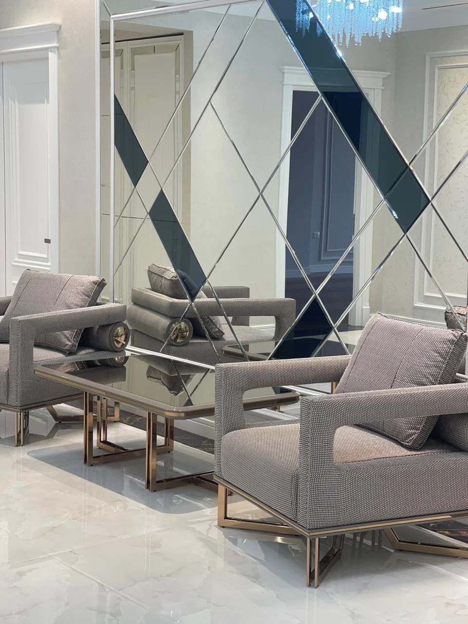 Kirayə 4 otaqlı Mənzil 200 m² Xətai r. Ağ şəhər q. – şəkil 1