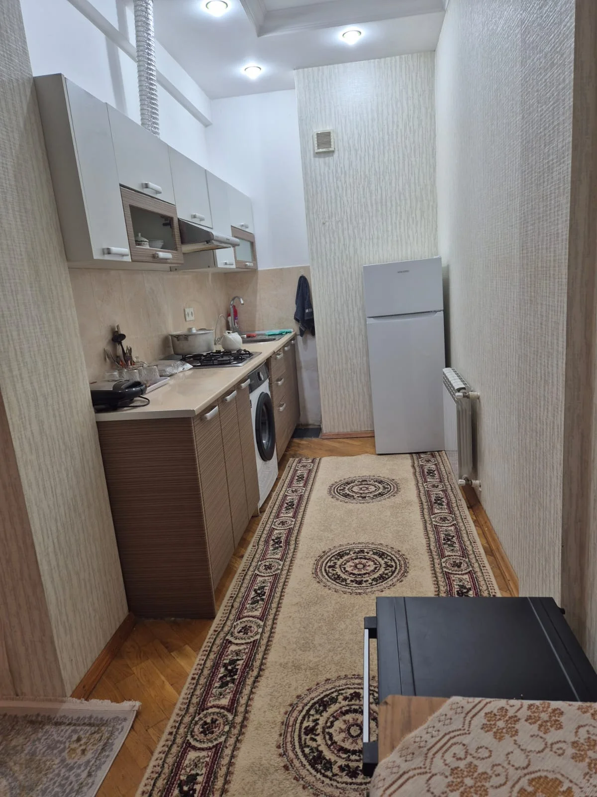 Kirayə 2 otaqlı Mənzil 70 m² Nizami r. – şəkil 4