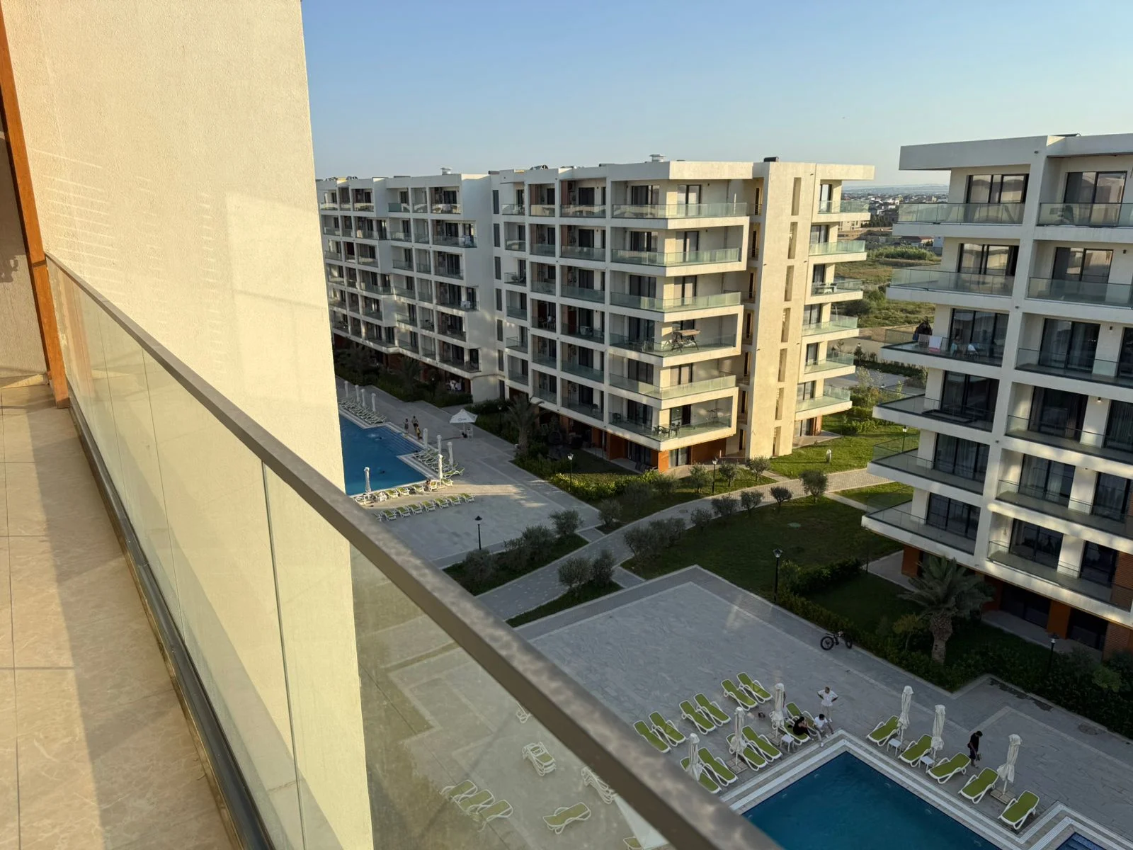 Kirayə 2 otaqlı Mənzil 94 m² Sabunçu r. – şəkil 5