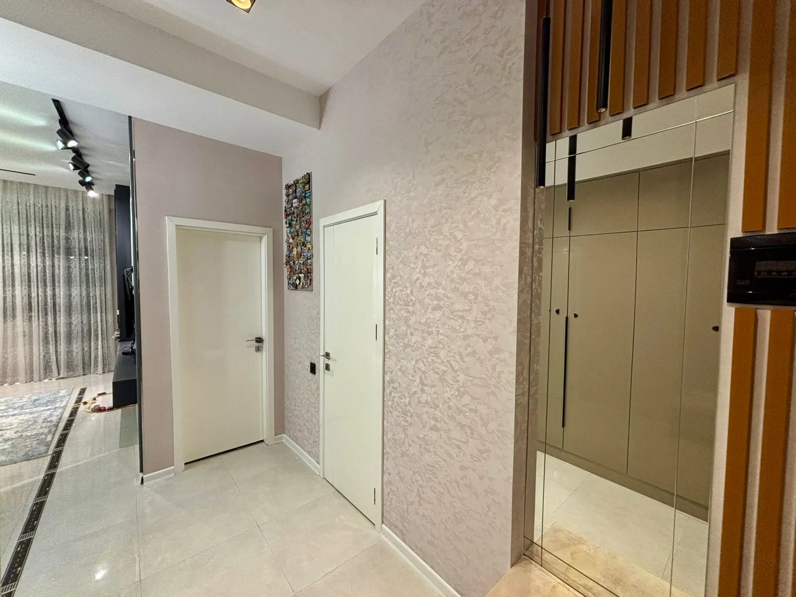Kirayə 5 otaqlı Mənzil 55 m² Bakı Nərimanov m. – şəkil 9