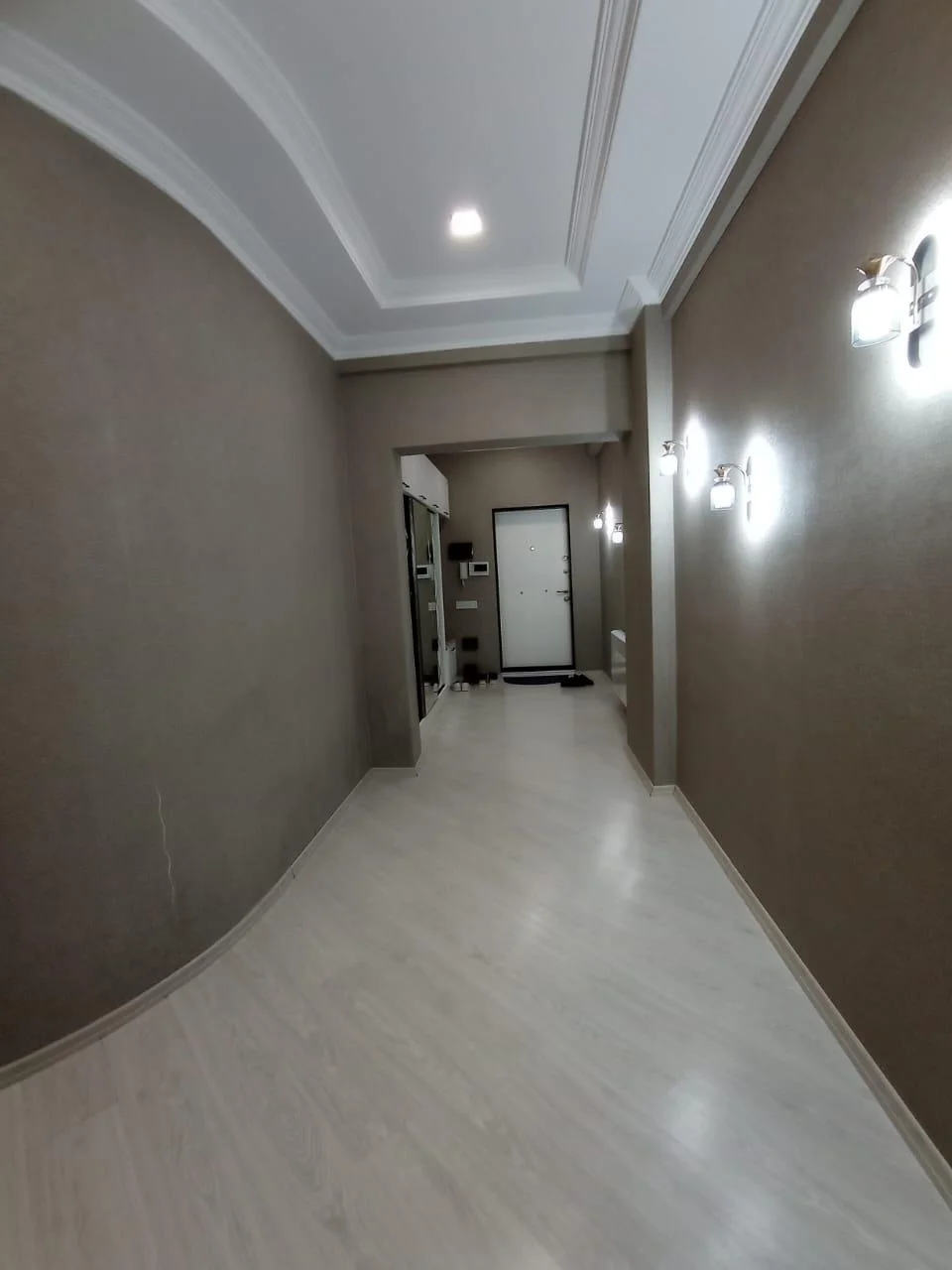 Kirayə 3 otaqlı Mənzil 125 m² Yasamal r. Yeni Yasamal q. İnşaatçılar m. – şəkil 3