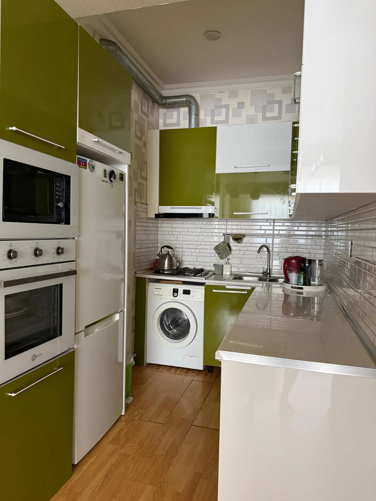 Kirayə 2 otaqlı Mənzil 70 m² Nizami r.