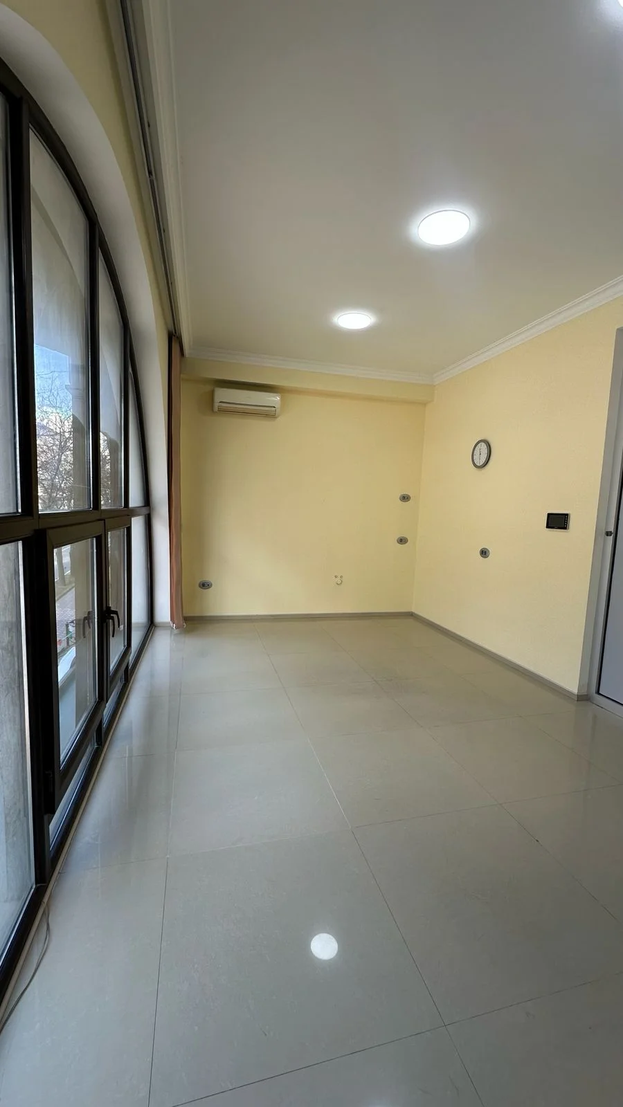 Satılır Obyekt 40 m² Nizami r.