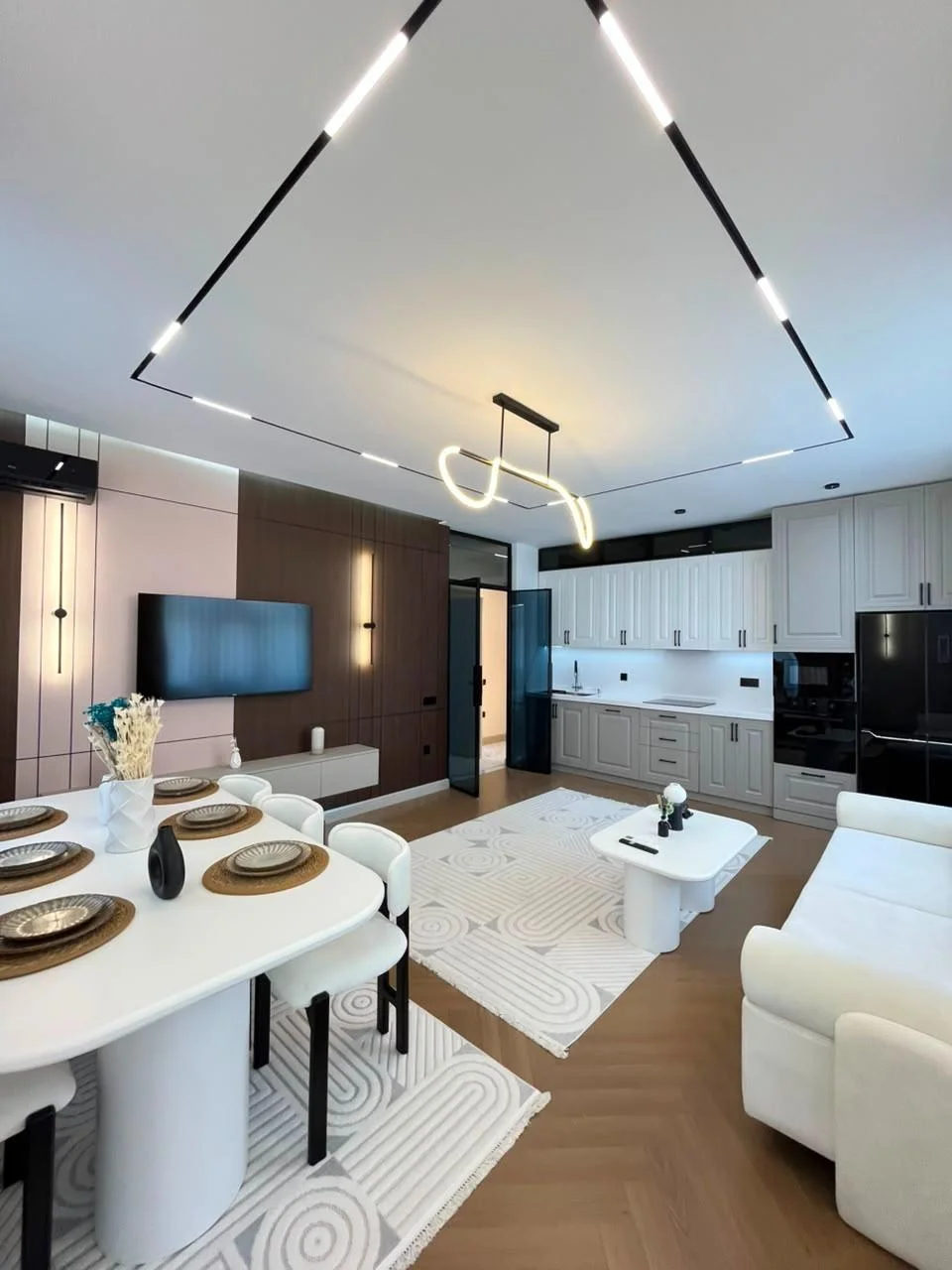 Satılır 3 otaqlı Mənzil 93 m² Xətai r.