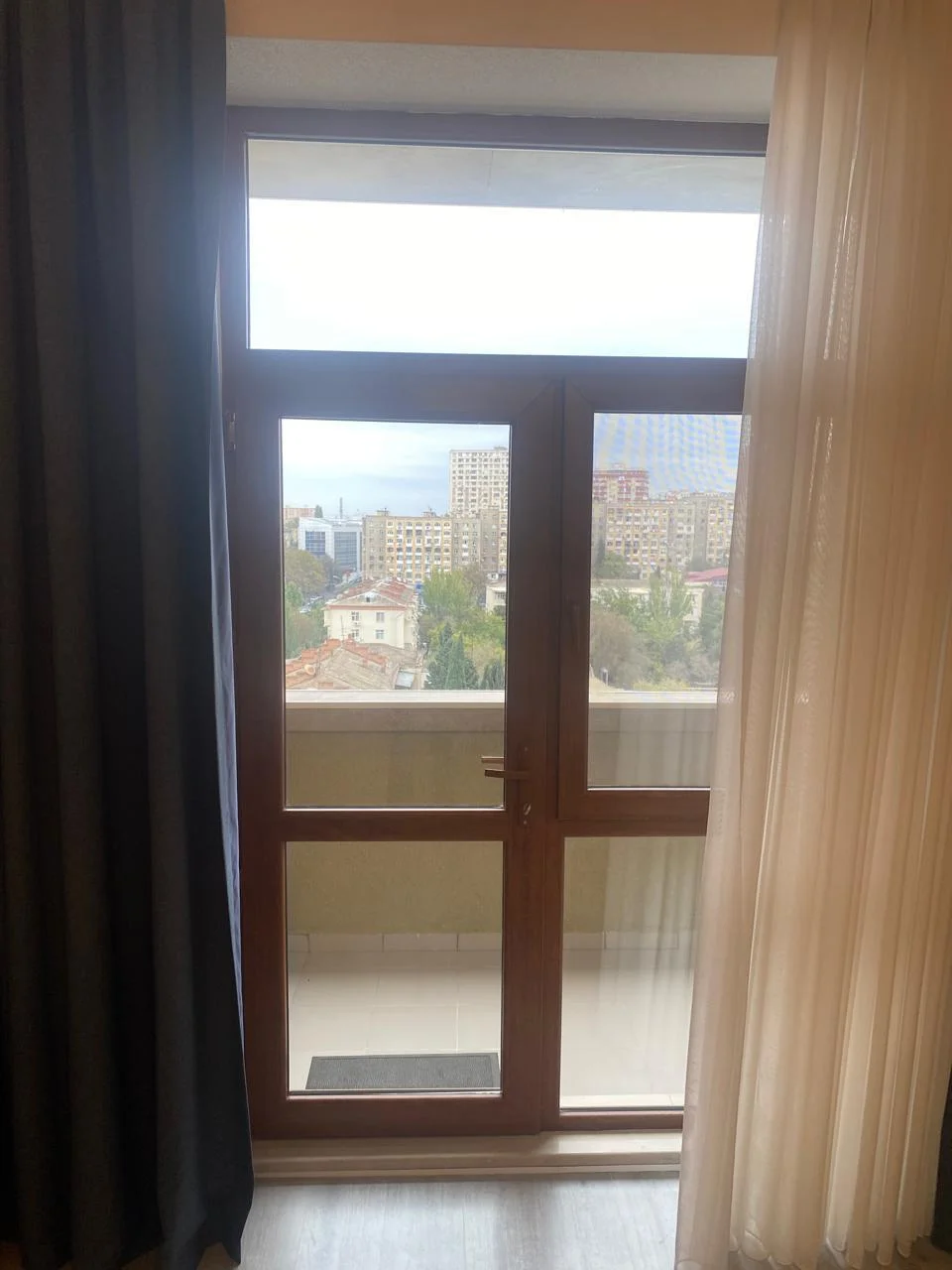 Kirayə 2 otaqlı Mənzil 76 m² Nizami r. Neftçilər m. – şəkil 17
