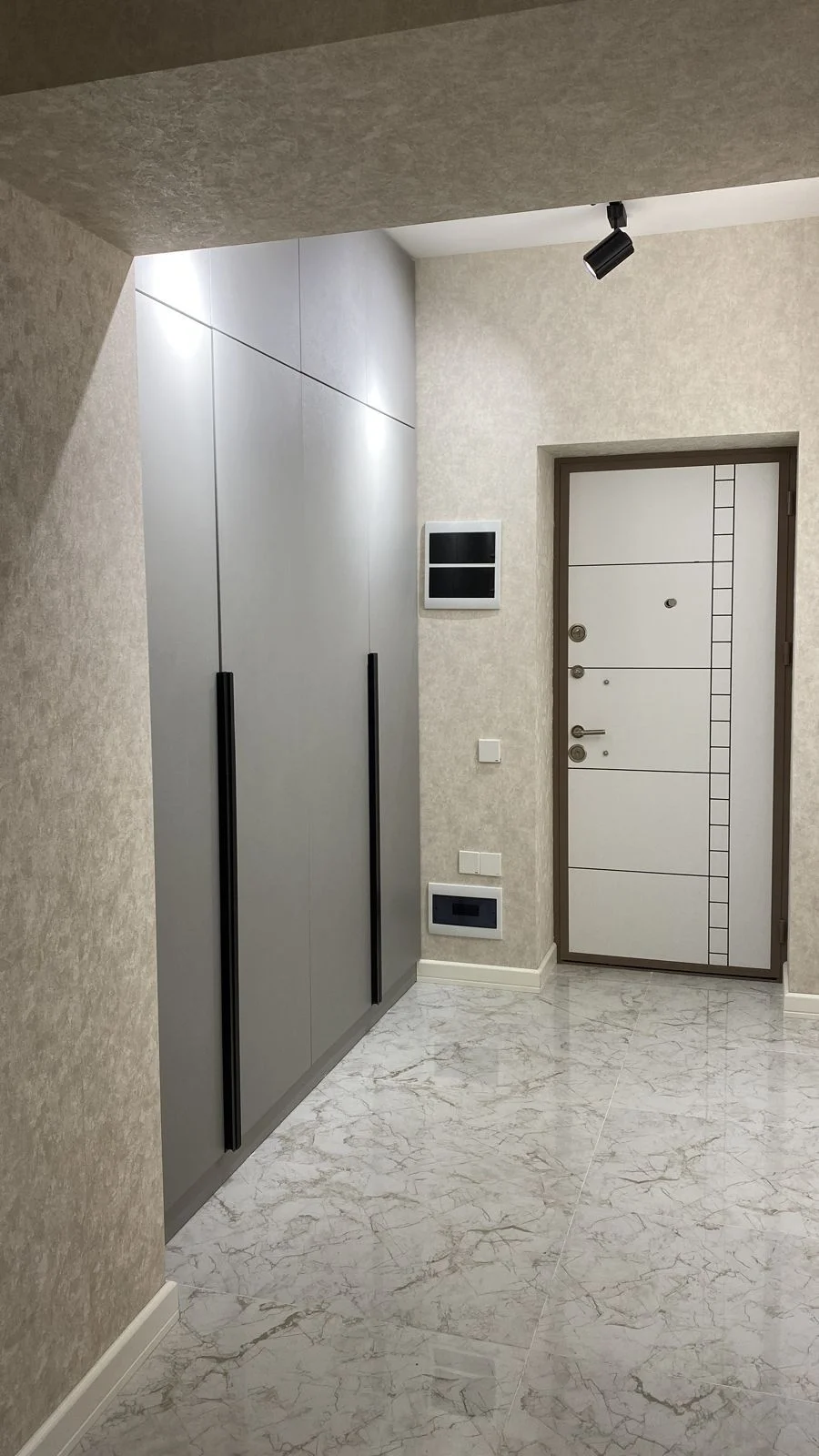 Kirayə 4 otaqlı Mənzil 178 m² Yasamal r. – şəkil 12