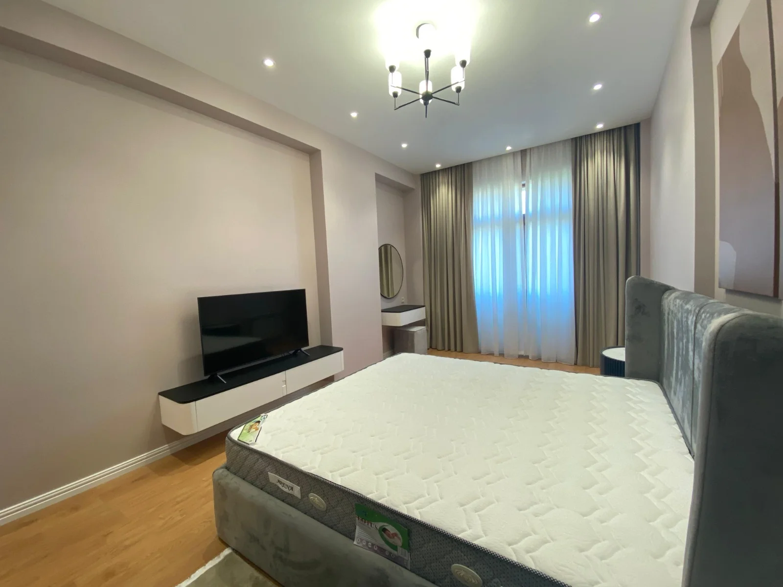 Kirayə 4 otaqlı Mənzil 200 m² Yasamal r. – şəkil 5