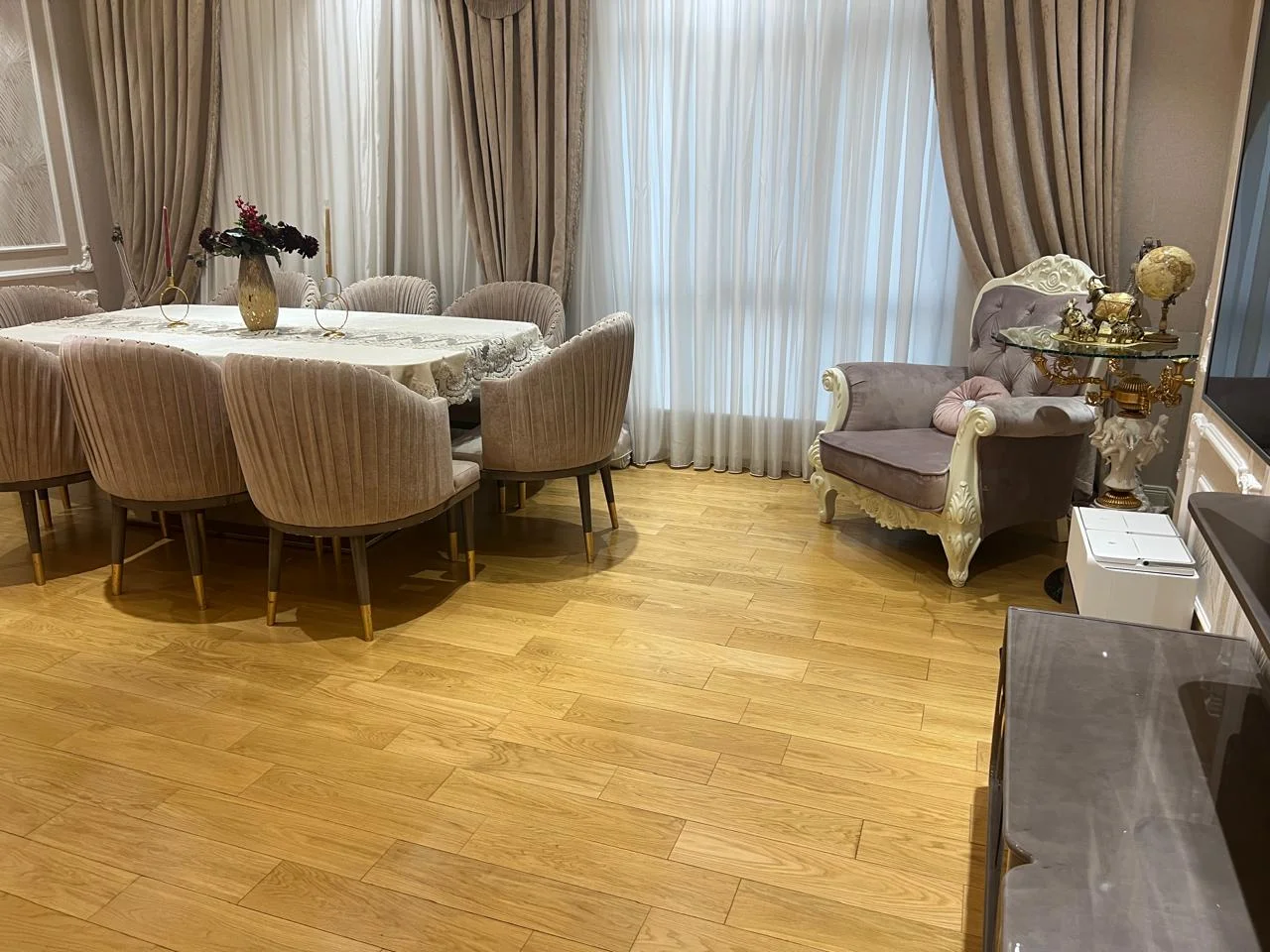 Satılır 4 otaqlı Mənzil 4 m² Nəsimi r.