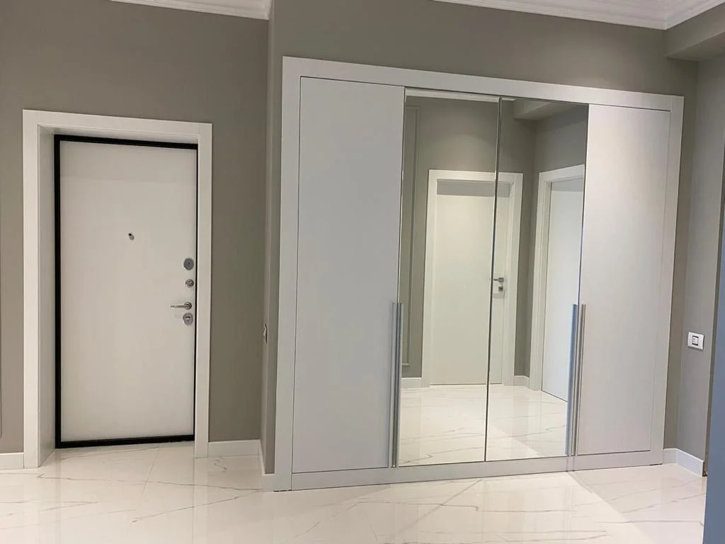 Kirayə 3 otaqlı Mənzil 160 m² Yasamal r. Elmlər Akademiyası m. – şəkil 17
