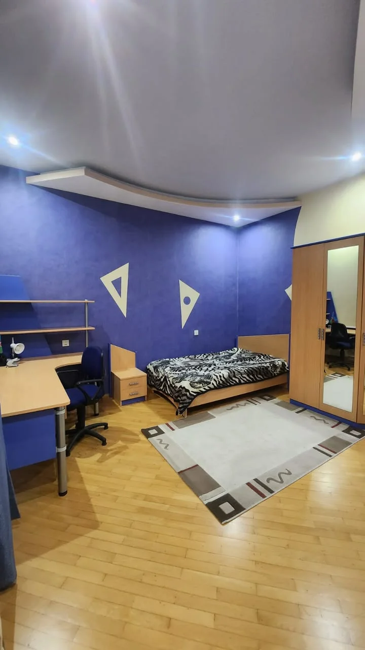 Kirayə 5 otaqlı Mənzil 220 m² Nərimanov r. Gənclik m. – şəkil 15