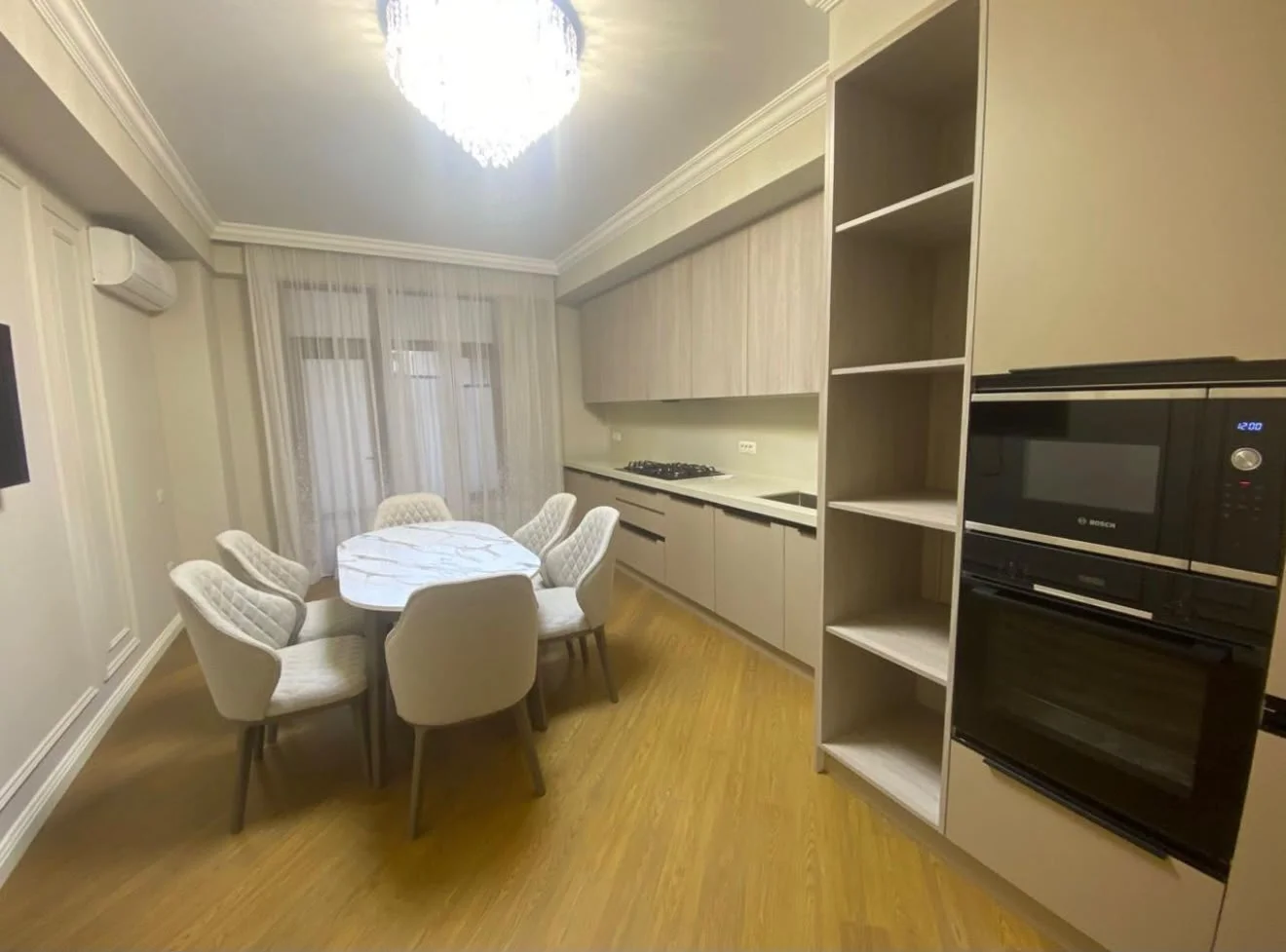 Kirayə 3 otaqlı Mənzil 180 m² Səbail r. – şəkil 4