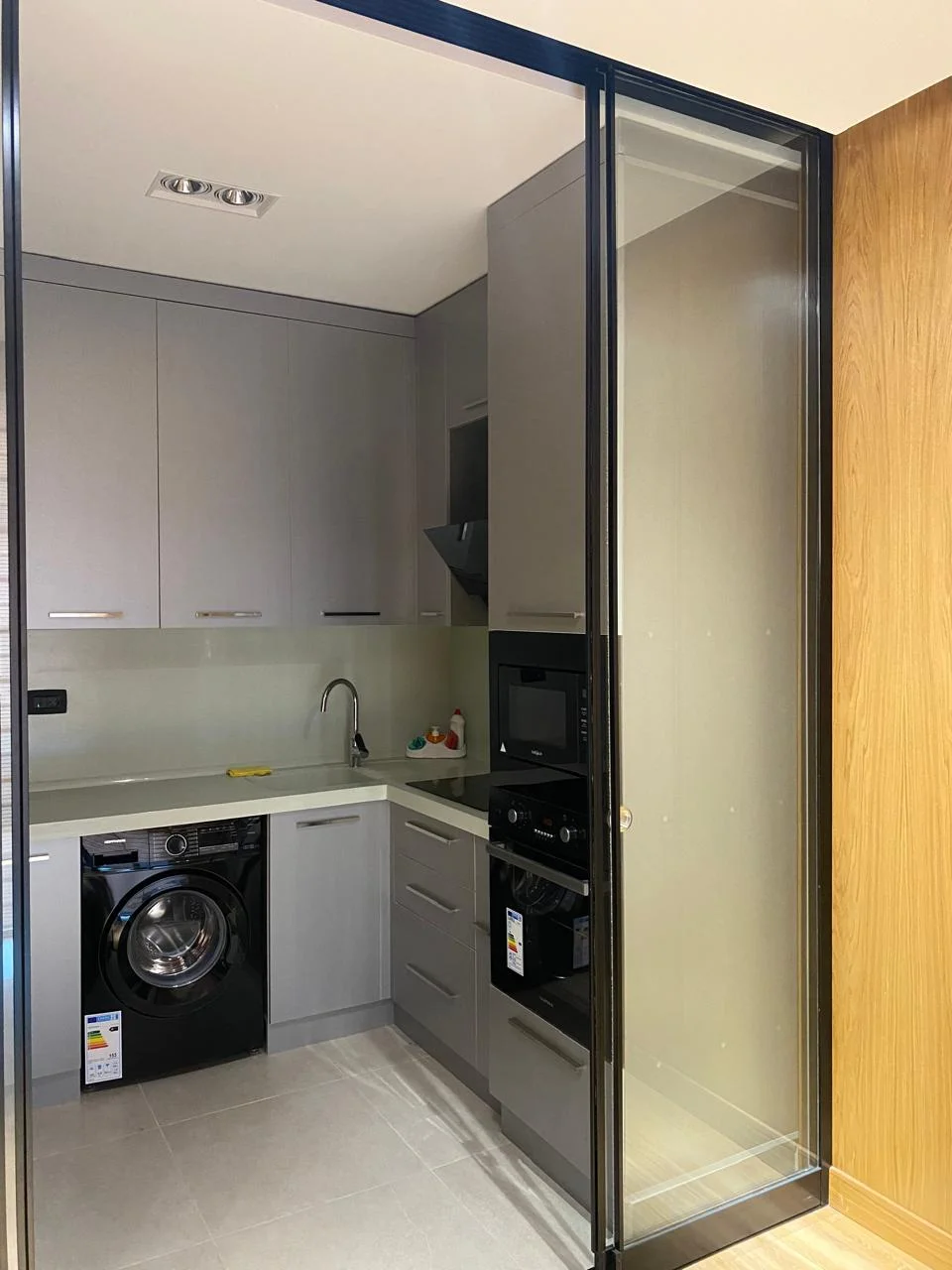 Kirayə 2 otaqlı Mənzil 110 m² Nəsimi r.