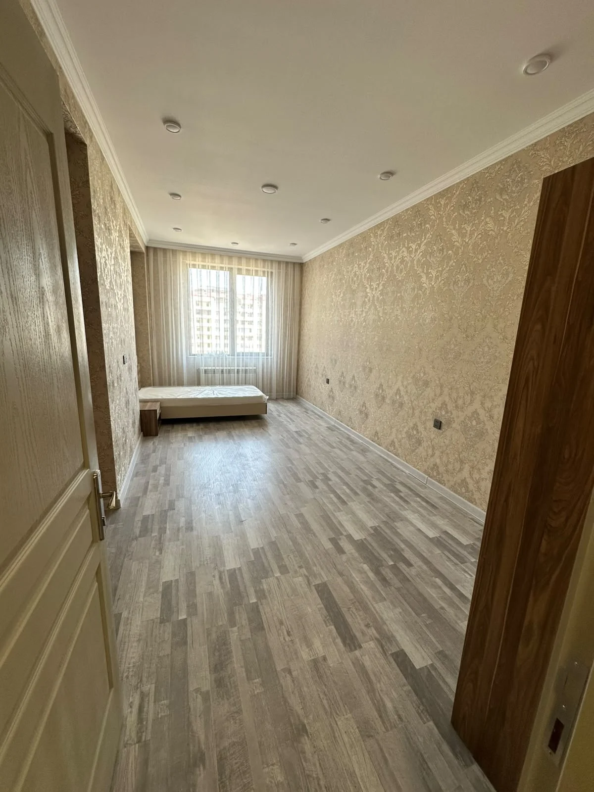 For rent 4-room Apartment 160 m² Nəsimi dist. Gənclik metro – şəkil 10