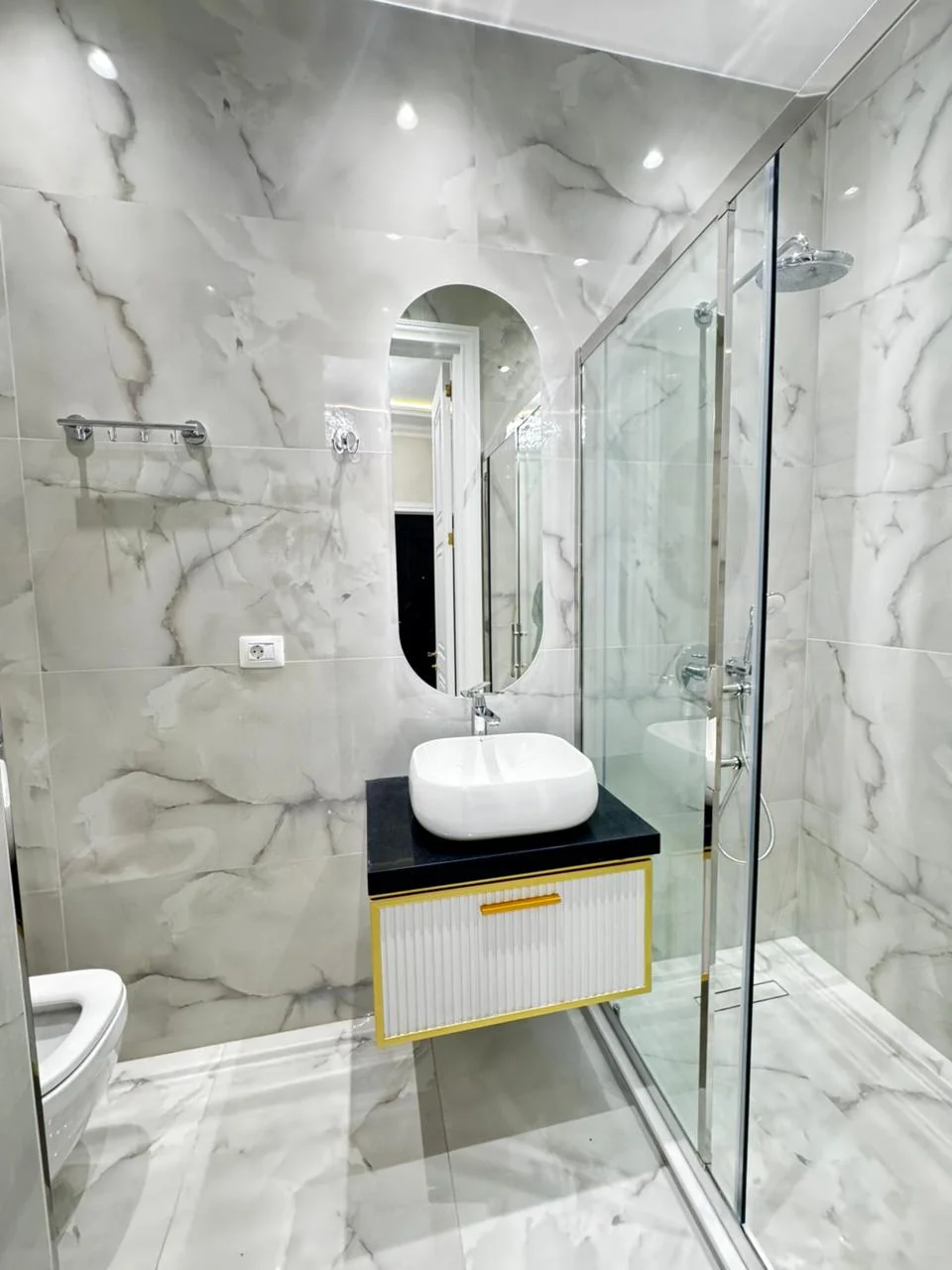 Kirayə 3 otaqlı Mənzil 120 m² Xətai r.