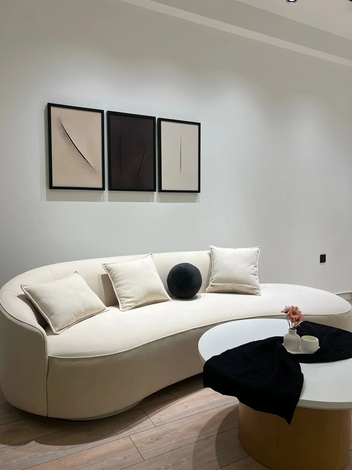 Kirayə 3 otaqlı Mənzil 95 m² Xətai r.