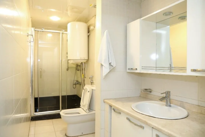 Kirayə 5 otaqlı Ofis 156 m² Səbail r. – şəkil 12