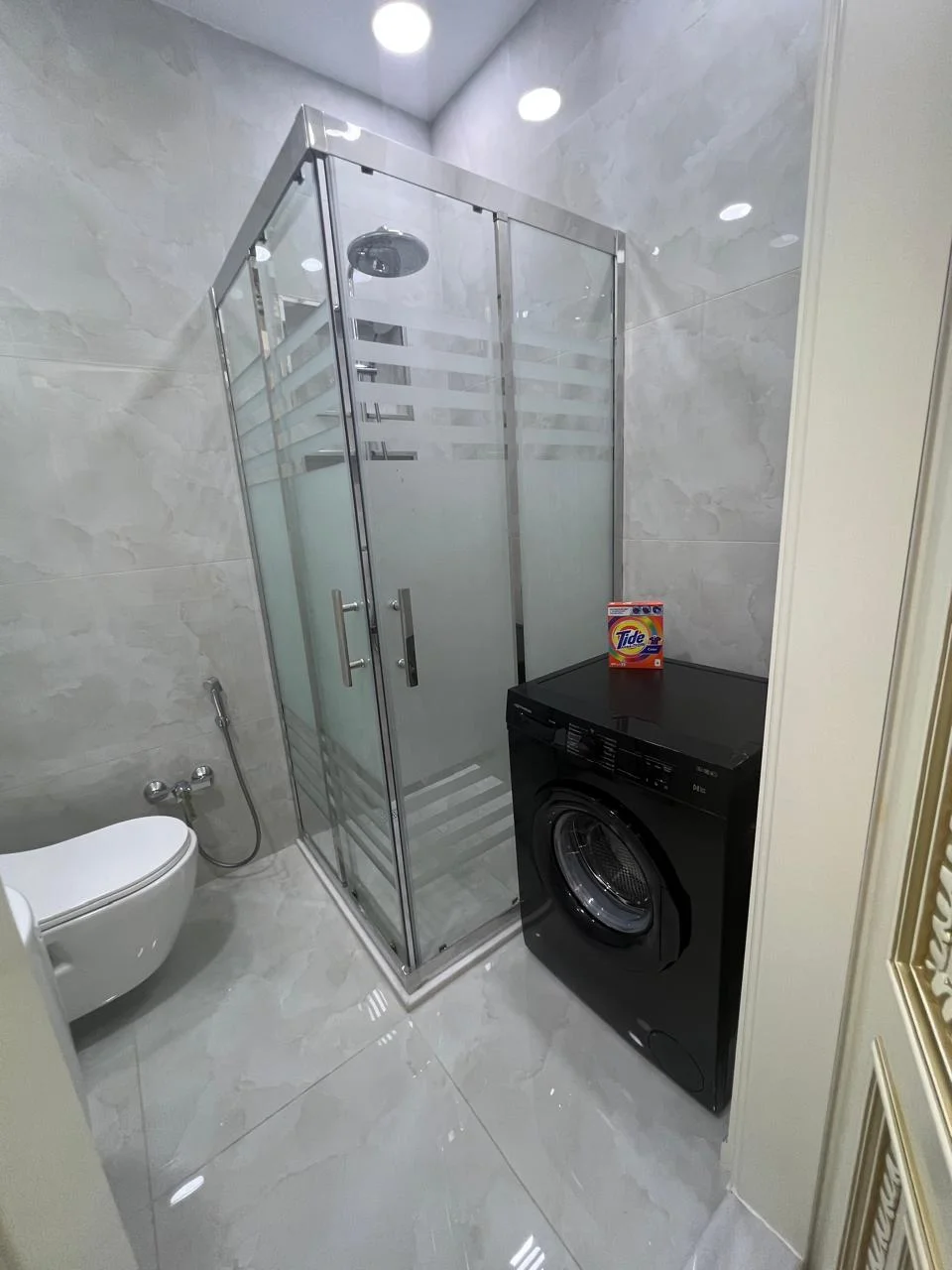 Kirayə 4 otaqlı Mənzil 178 m² Yasamal r. – şəkil 9