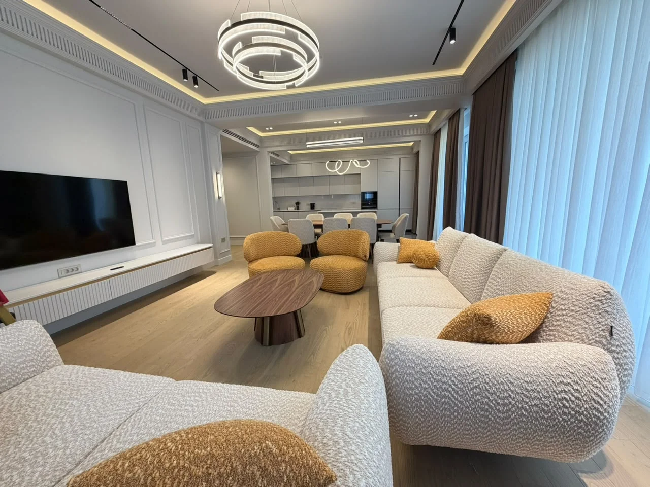 Kirayə 3 otaqlı Mənzil 150 m² Xətai r.