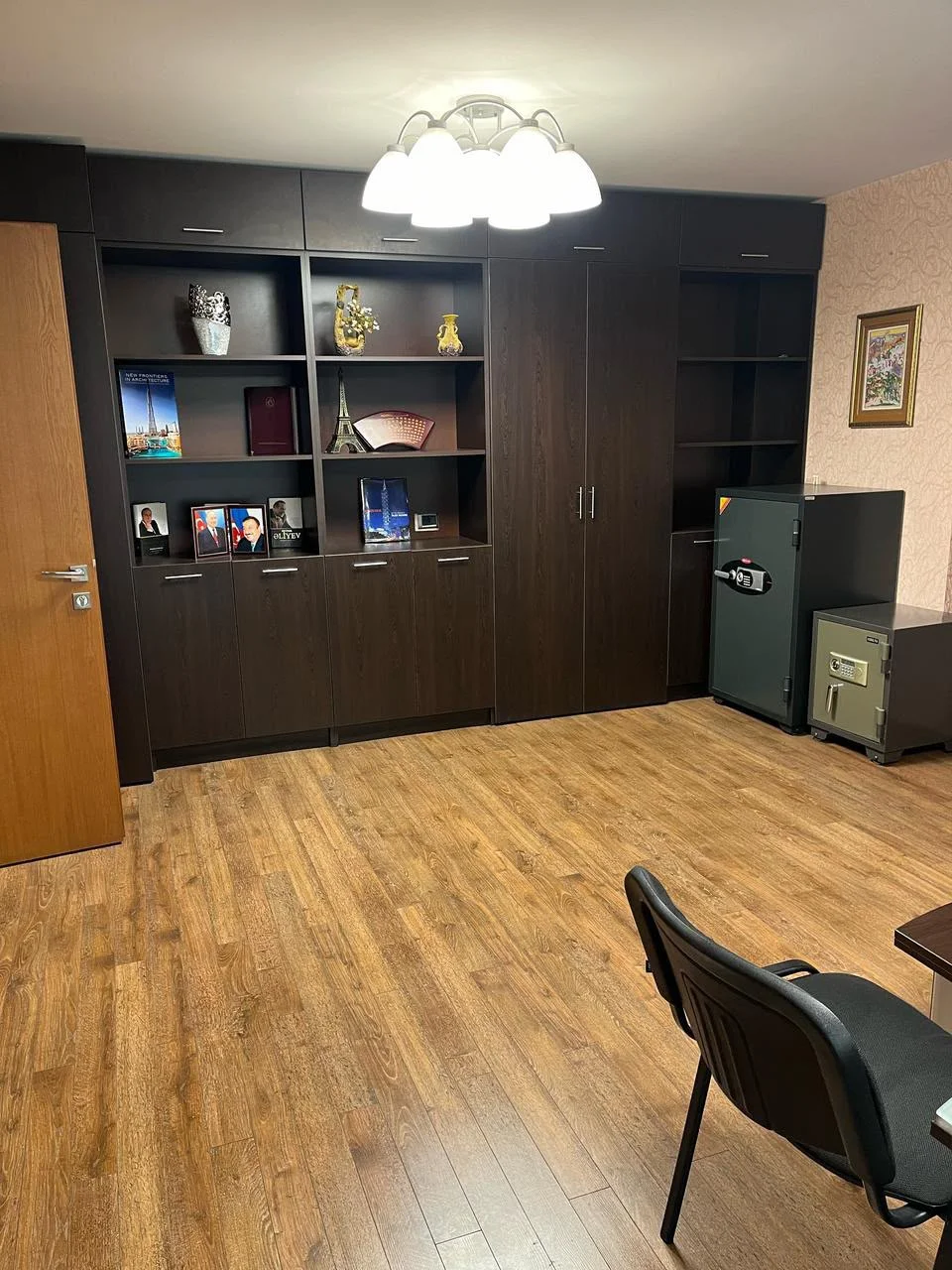 Kirayə 6 otaqlı Ofis 220 m² Xətai r. Həzi Aslanov m. – şəkil 2