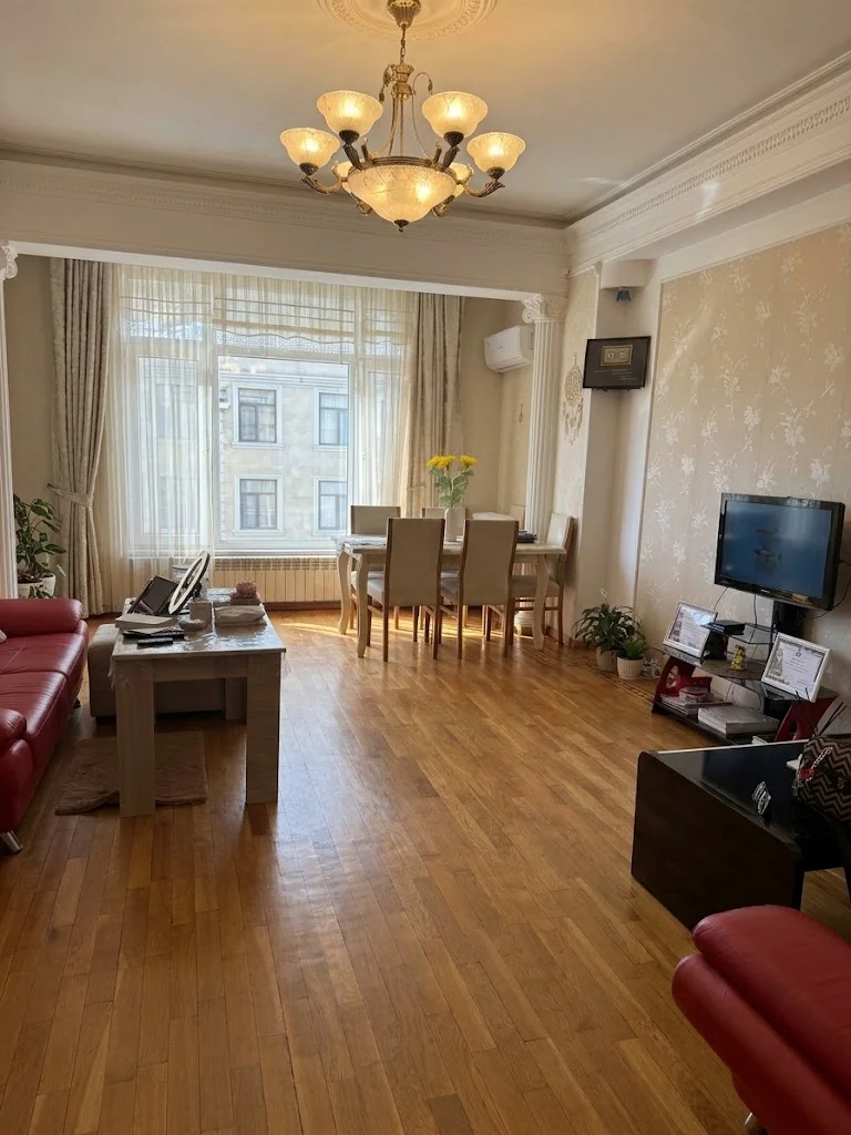 Kirayə 2 otaqlı Mənzil 67 m² Nərimanov r. Montin q. Nərimanov m. – şəkil 1