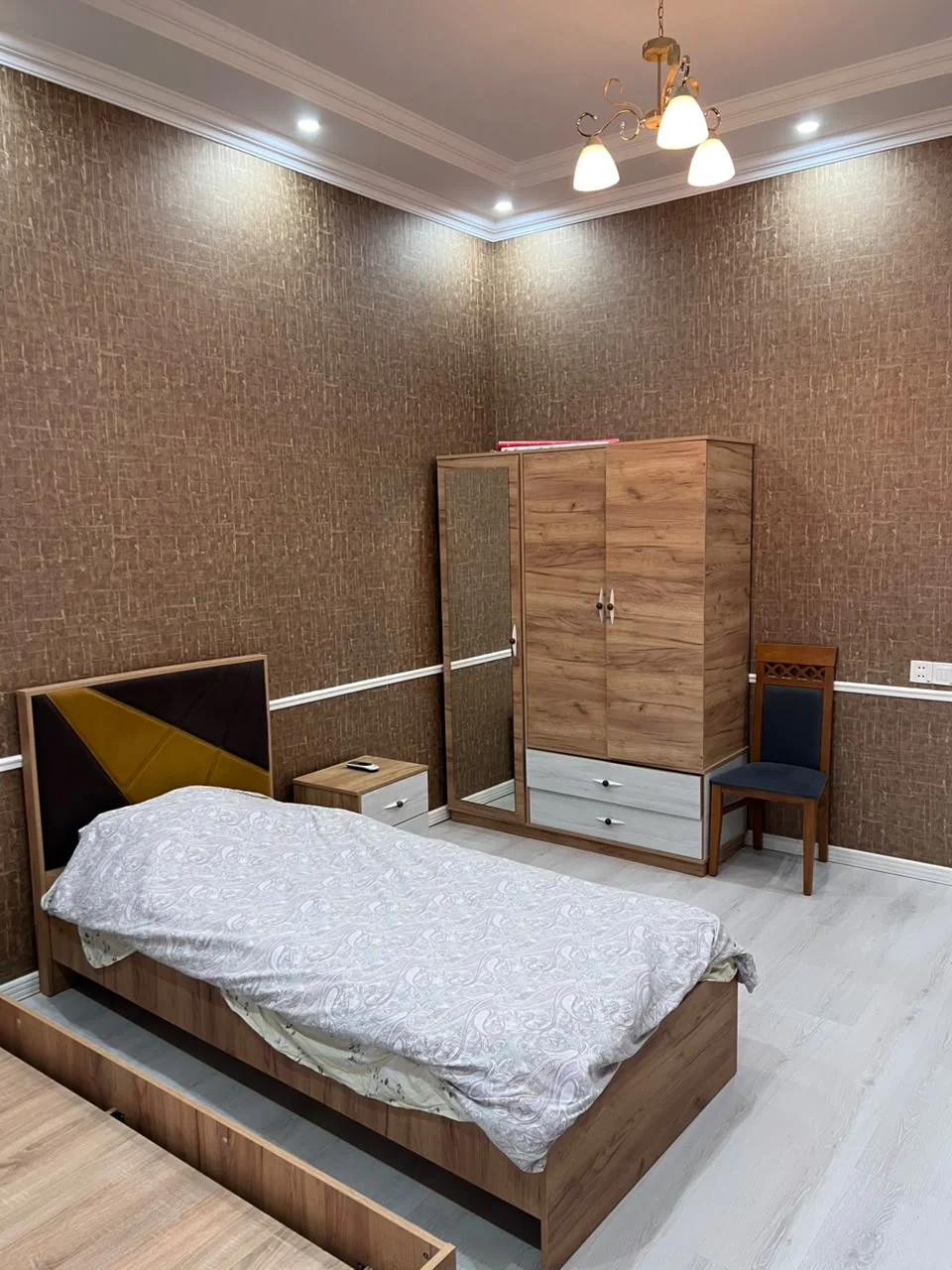 Kirayə 4 otaqlı Mənzil 180 m² Yasamal r.