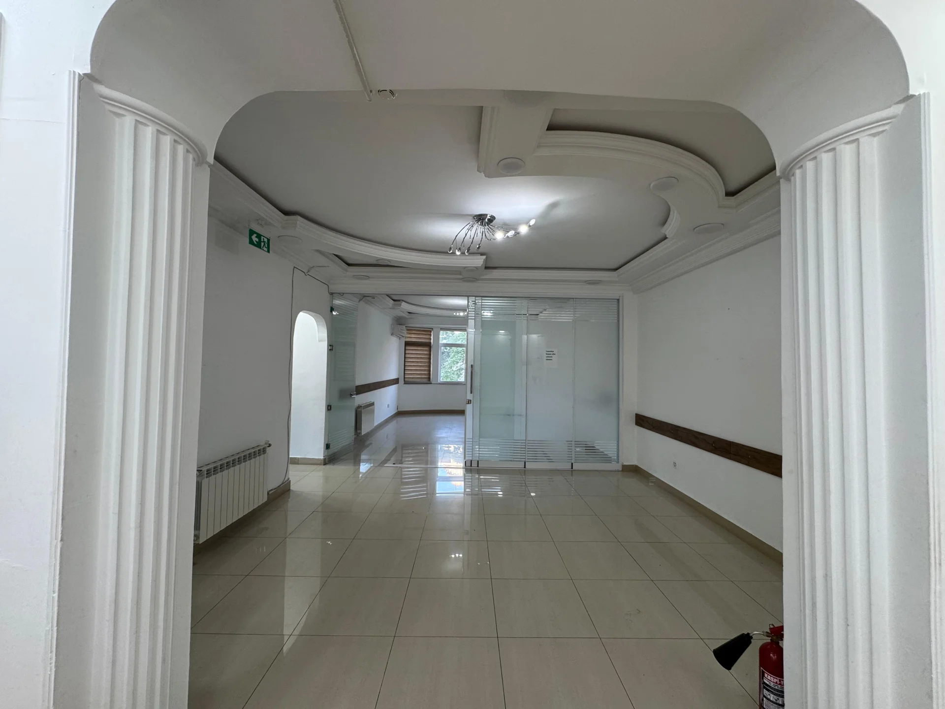 Kirayə 3 otaqlı Ofis 135 m² Yasamal r. Nizami m. – şəkil 8