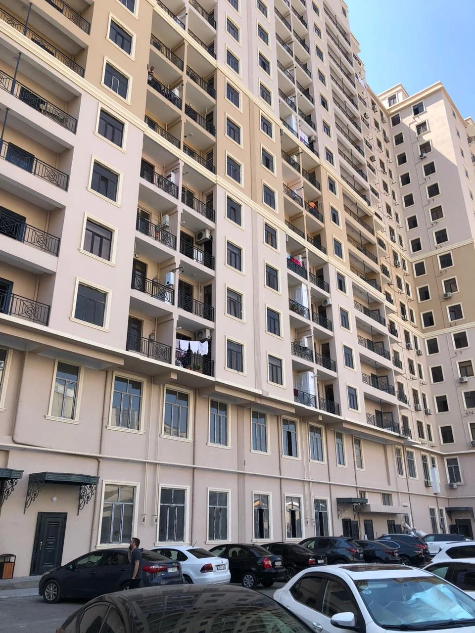Satılır 2 otaqlı Mənzil 65 m² Nəsimi r.