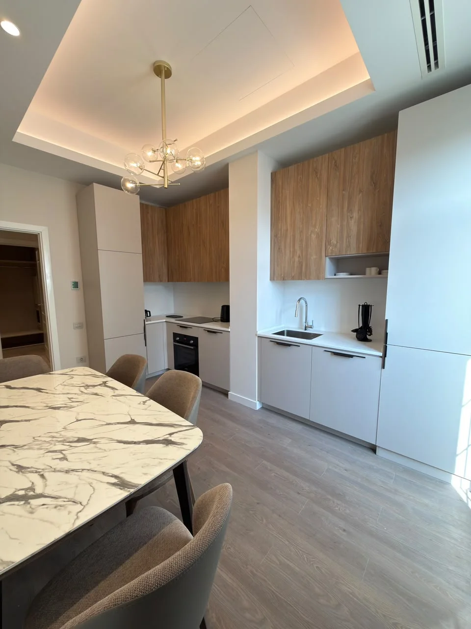 Kirayə 3 otaqlı Mənzil 110 m² Xətai r. Ağ şəhər q. – şəkil 3