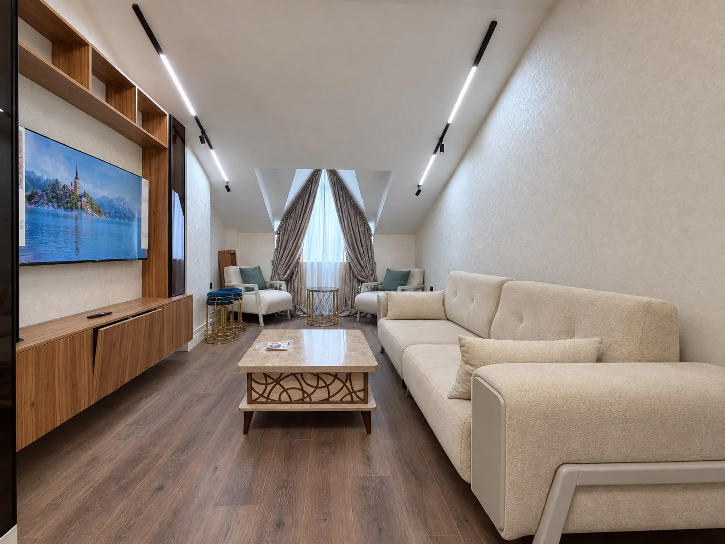 Kirayə 2 otaqlı Mənzil 60 m² Nərimanov r. – şəkil 2