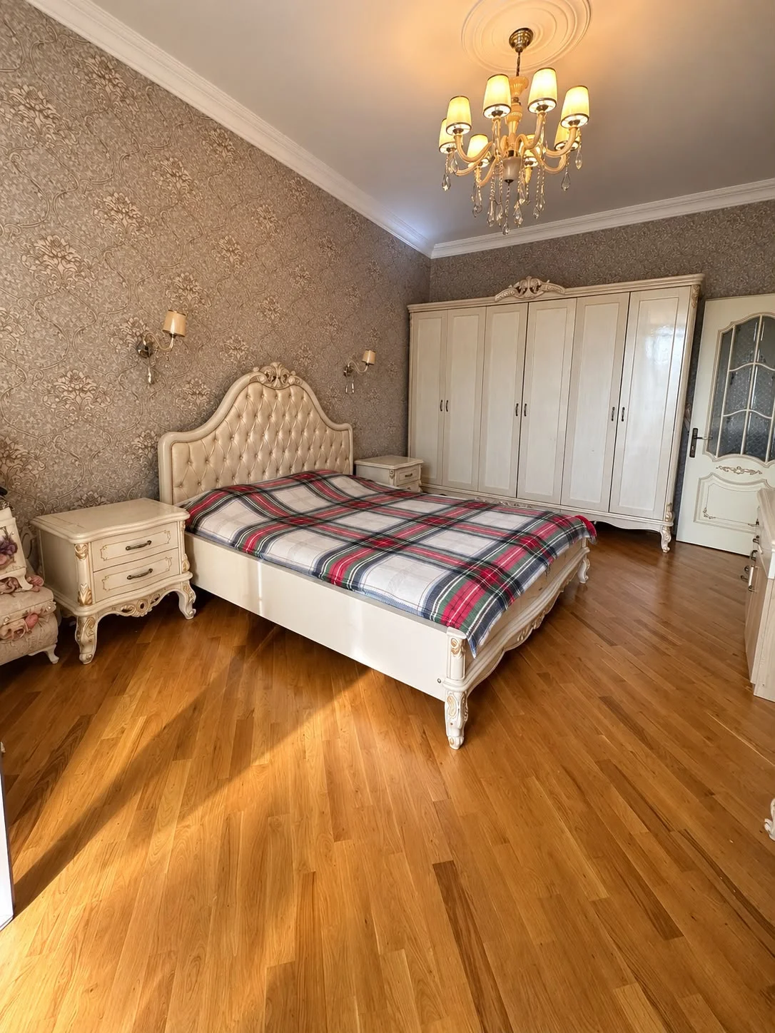 Kirayə 3 otaqlı Mənzil 80 m² Yasamal r. Elmlər Akademiyası m. – şəkil 10