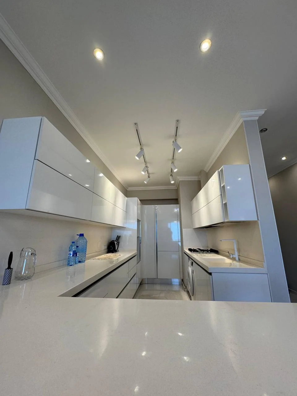 Kirayə 3 otaqlı Mənzil 119 m² Nəsimi r.
