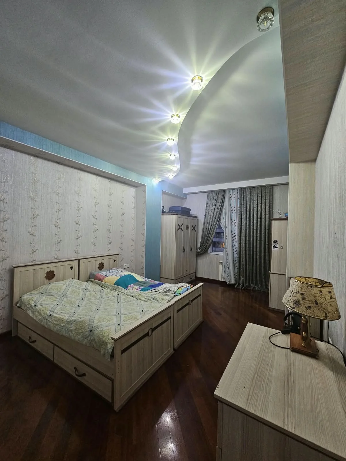 Satılır 3 otaqlı Mənzil 150 m² Yasamal r.
