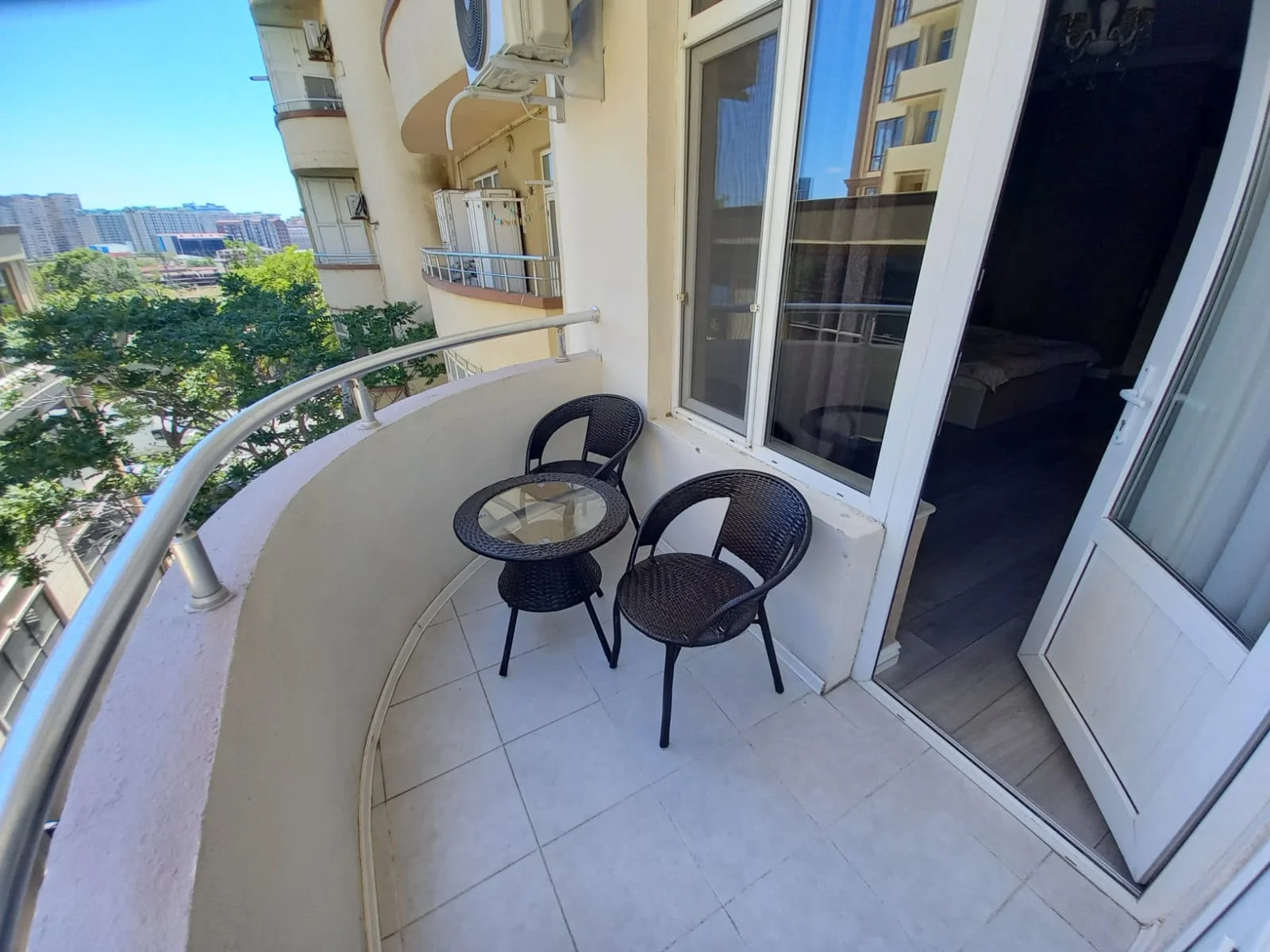 Kirayə 3 otaqlı Mənzil 176 m² Nərimanov r. – şəkil 4