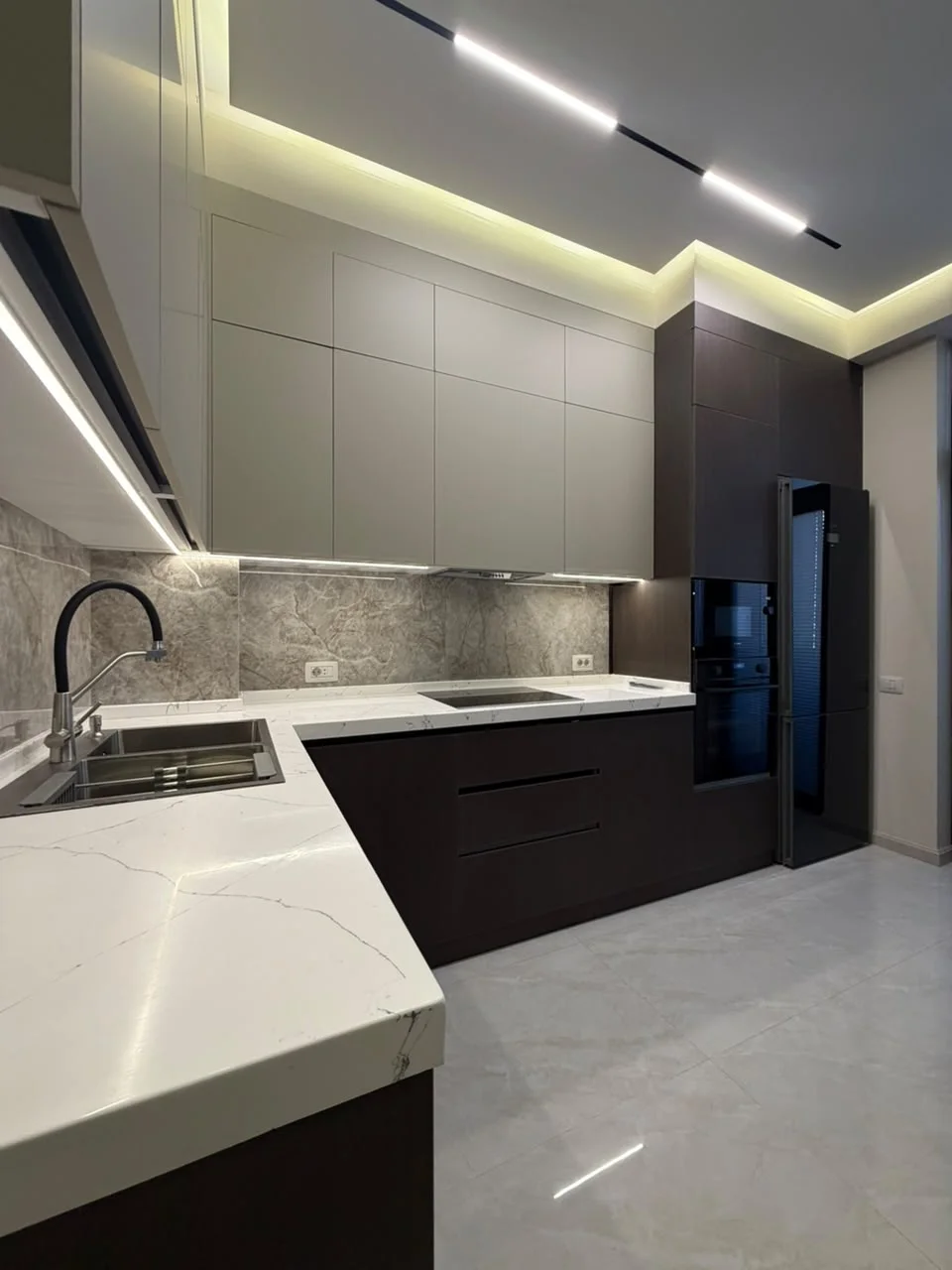 Satılır 2 otaqlı Mənzil 85 m² Xətai r.