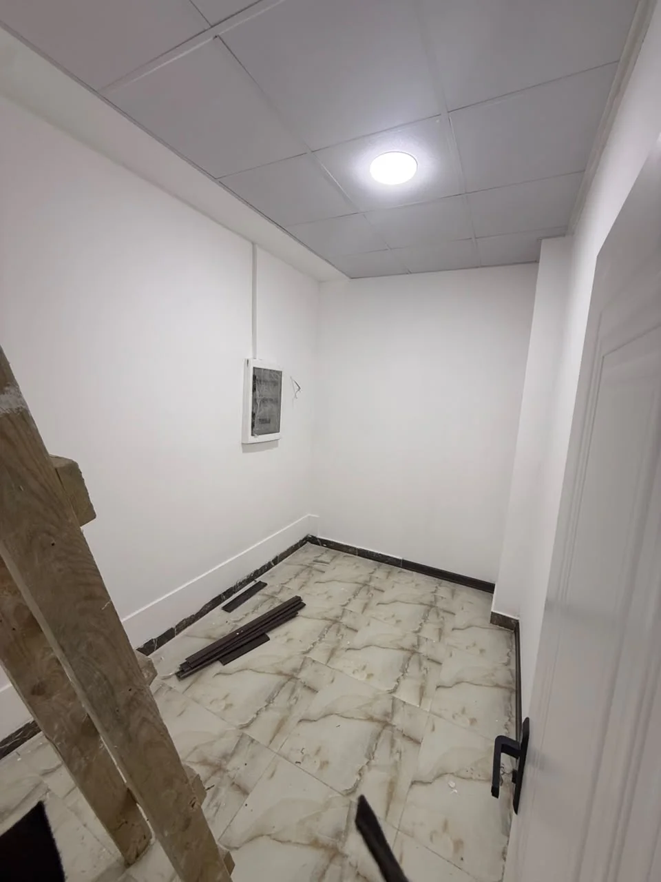 Kirayə 6 otaqlı Ofis 140 m² Nəsimi r. 28 May m. – şəkil 3