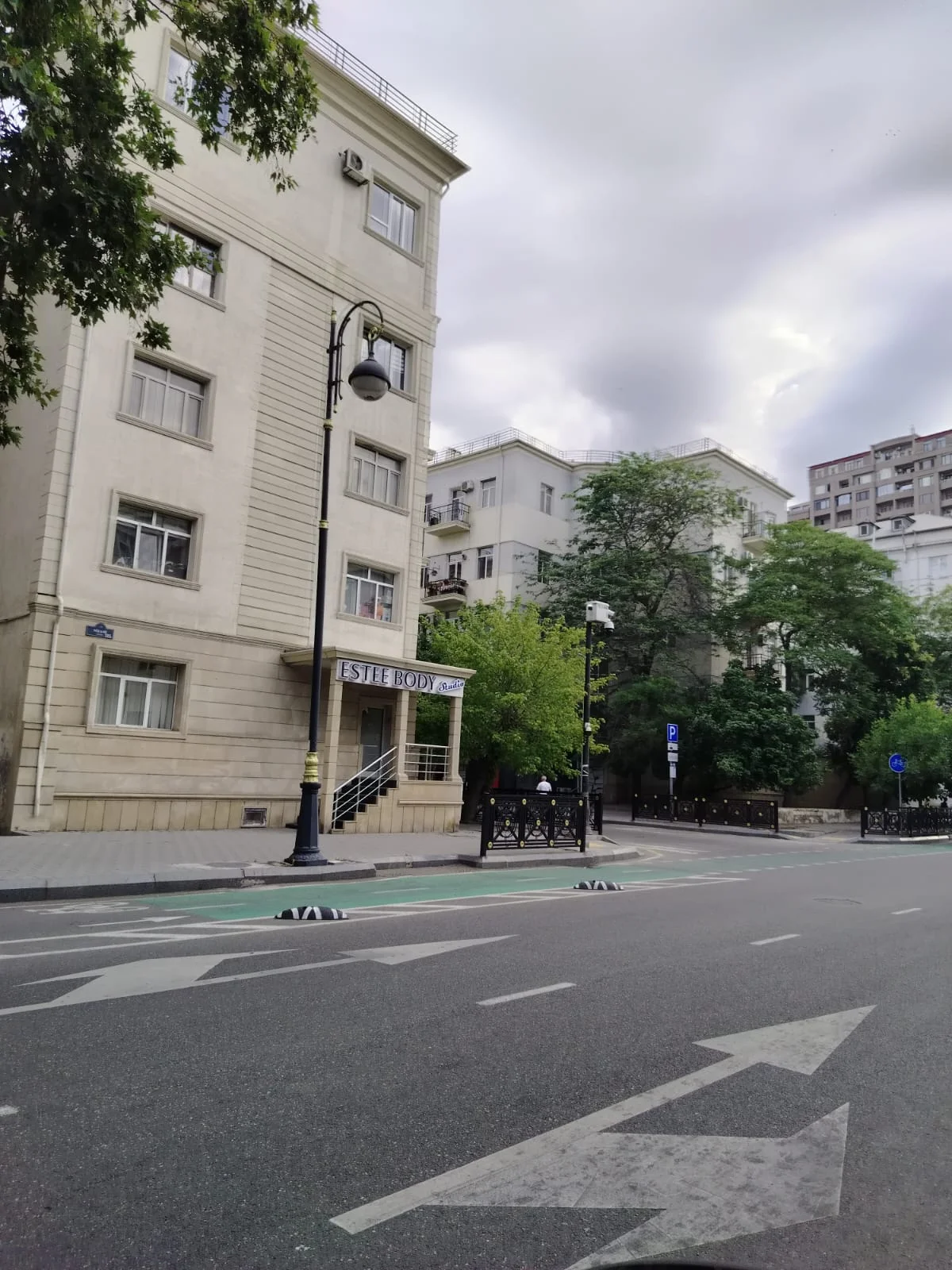 Satılır 2 otaqlı Mənzil 70 m² Nəsimi r. 28 May m. – şəkil 1