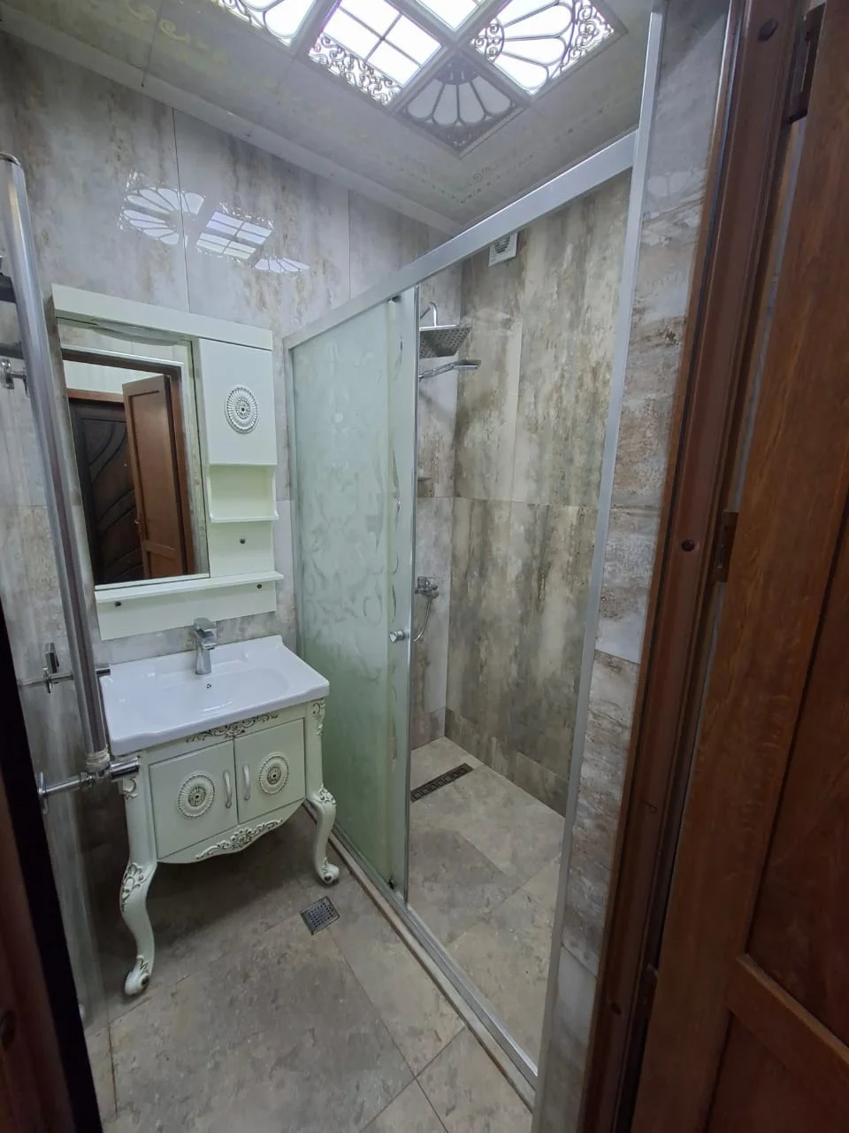 Kirayə 2 otaqlı Mənzil 70 m² Xətai r. Əhmədli m. – şəkil 11