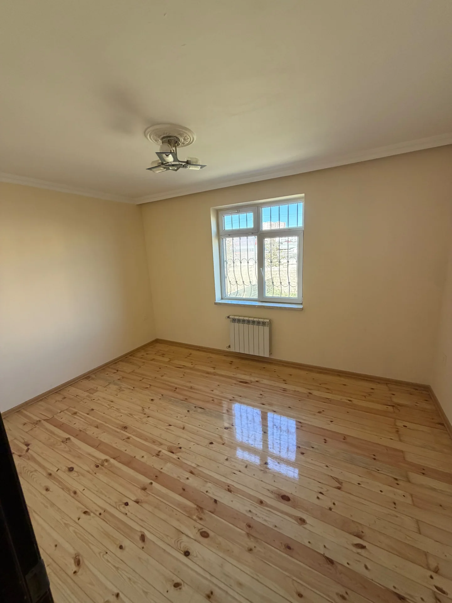 Kirayə 3 otaqlı Mənzil 110 m² Xırdalan