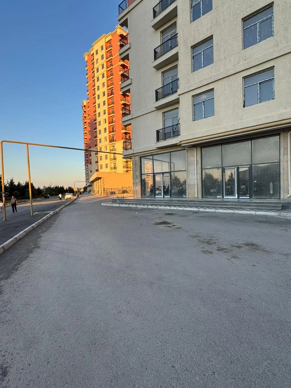 Kirayə Obyekt 134 m² Nərimanov r. – şəkil 2