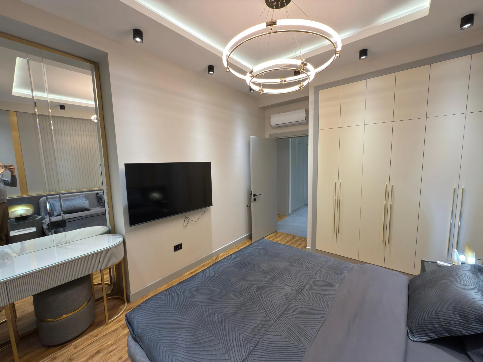 Kirayə 2 otaqlı Mənzil 65 m² Xətai r.