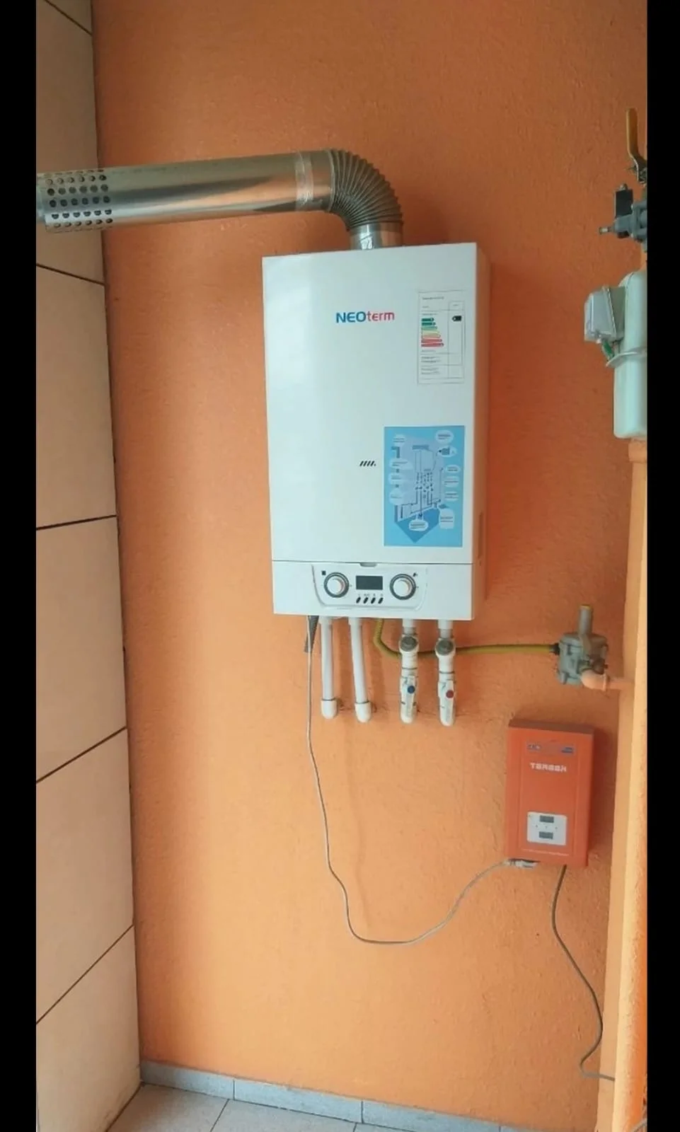 Kirayə 2 otaqlı Mənzil 105 m² Nərimanov r. – şəkil 3