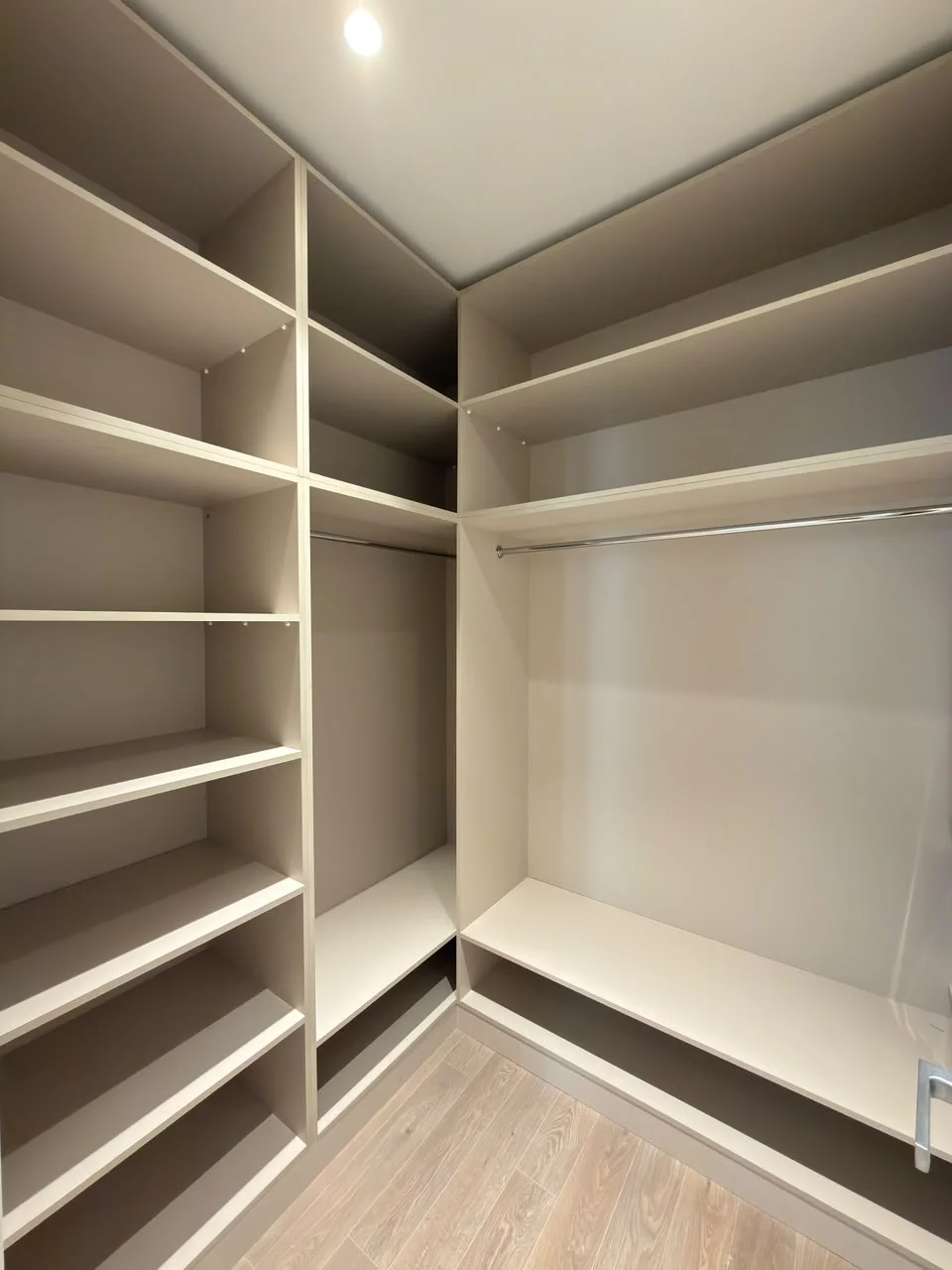 Kirayə 3 otaqlı Mənzil 110 m² Xətai r. Ağ şəhər q. – şəkil 5