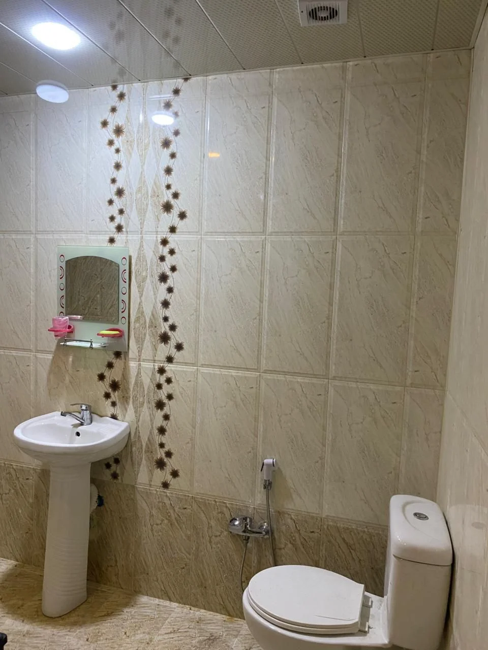 Kirayə 4 otaqlı Mənzil 155 m² Yasamal r. Yeni Yasamal q. İnşaatçılar m. – şəkil 5