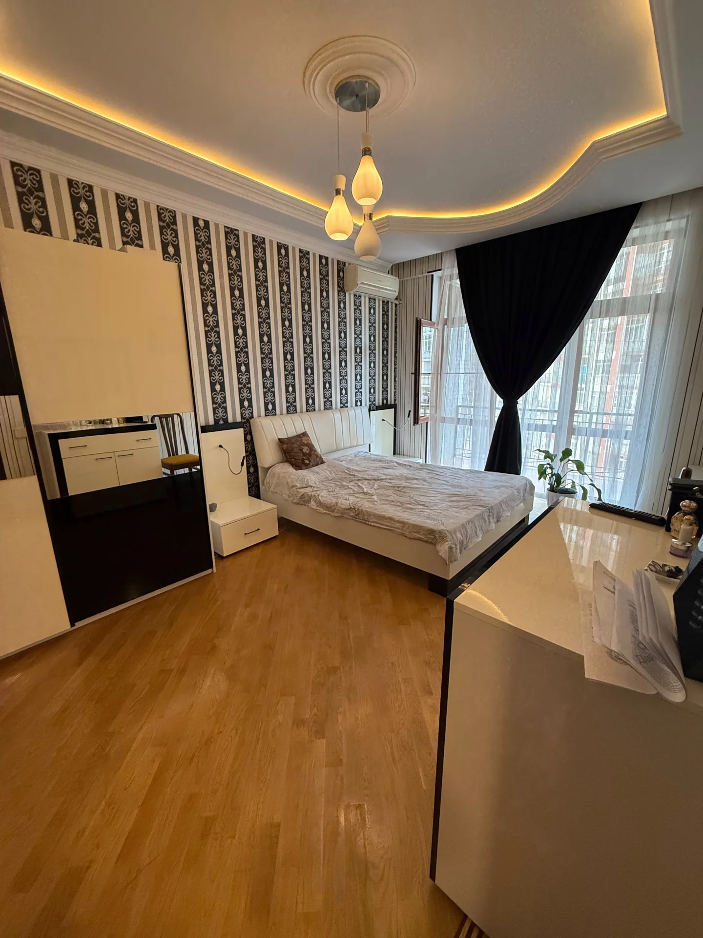 Kirayə 3 otaqlı Mənzil 126 m² Nərimanov r. Nərimanov m. – şəkil 2