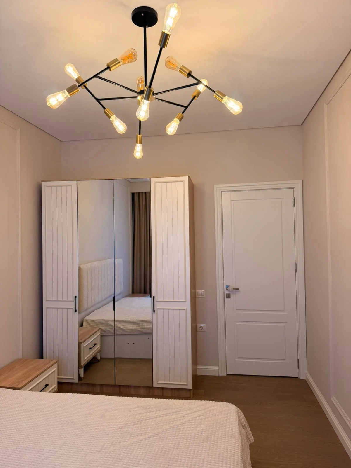 Kirayə 2 otaqlı Mənzil 70 m² Nərimanov r.