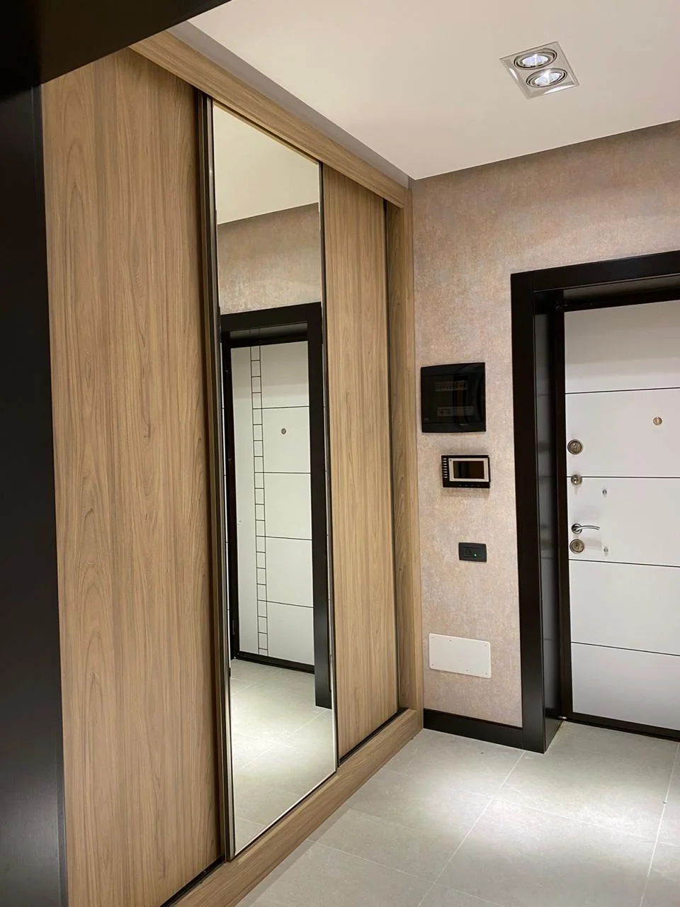 Kirayə 2 otaqlı Mənzil 90 m² Nəsimi r. – şəkil 10