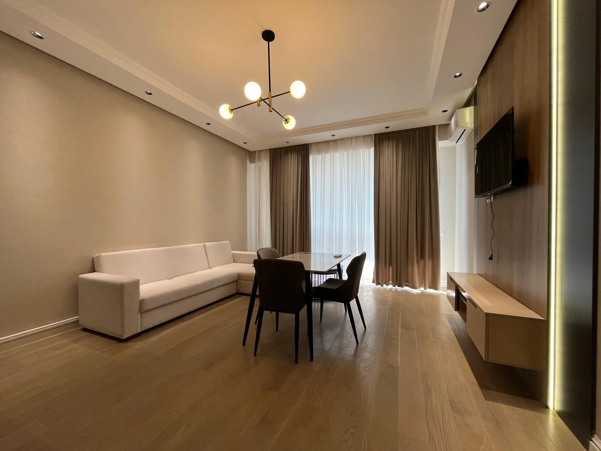 Kirayə 1000 otaqlı Mənzil 70 m² Yasamal r. 8 Noyabr m. – şəkil 4